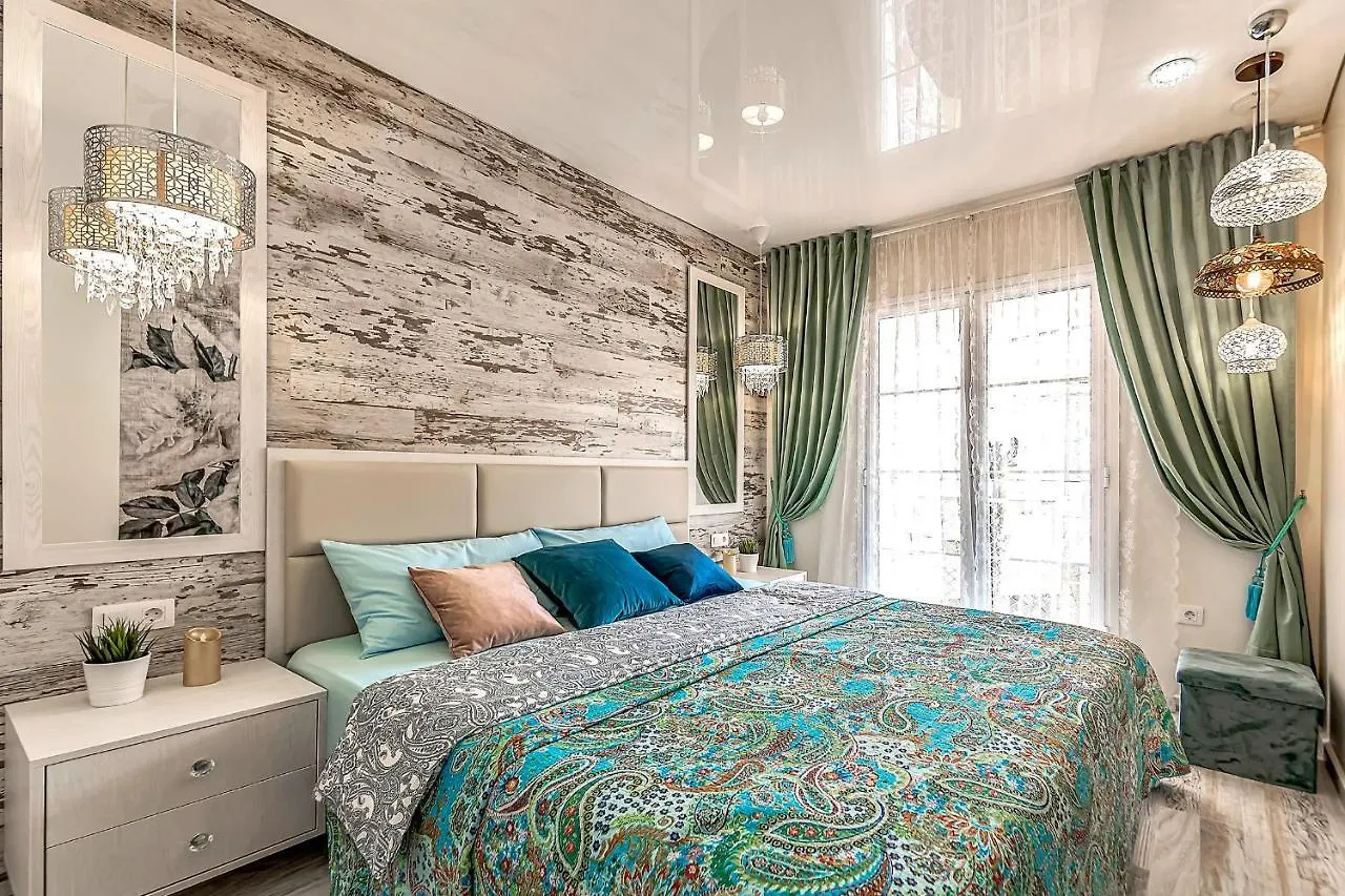 Luxury Apartment Orlando location